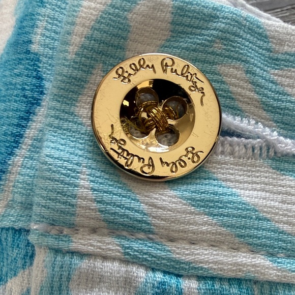 Lilly Pulitzer The Buttercup Scalloped Shorts - Picture 3 of 13